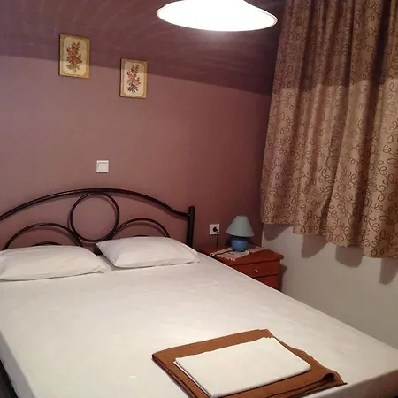 Sophia Apartmán Ofrínion